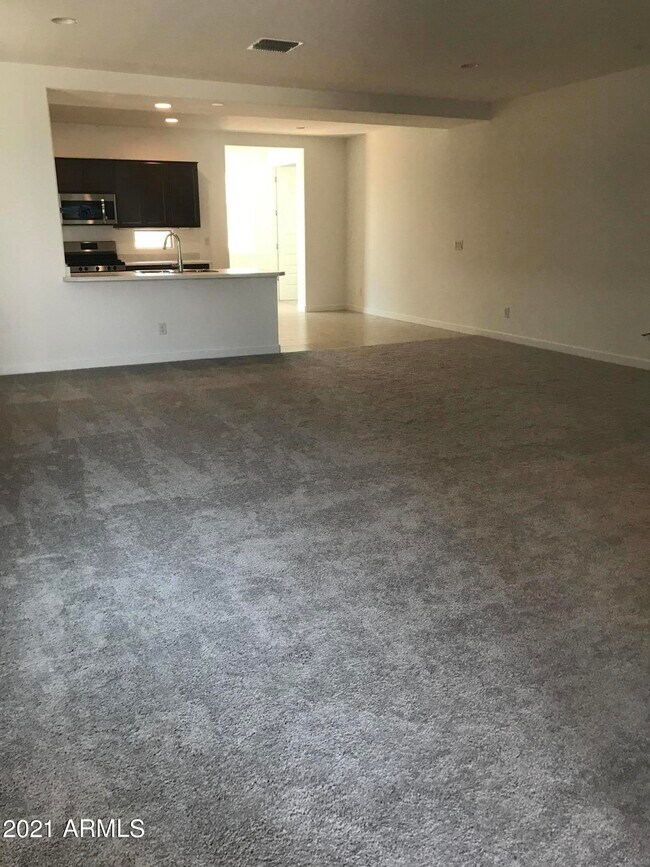Foto del edificio - 2227 W Park St