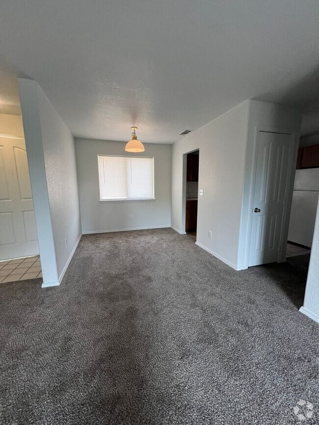 Building Photo - 4135 Marian Ct
