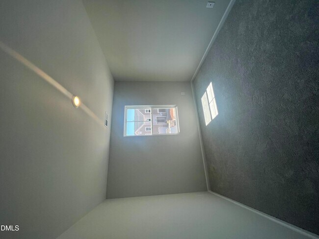 Foto del edificio - 6020 Grey Colt Wy