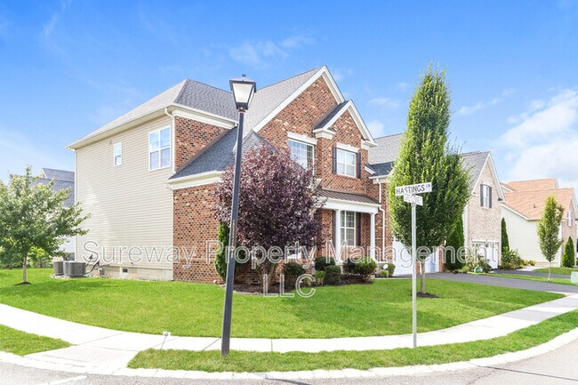 Foto del edificio - 17 Greylynne Dr