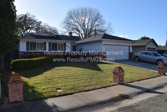 Building Photo - 6936 Brookcrest Way