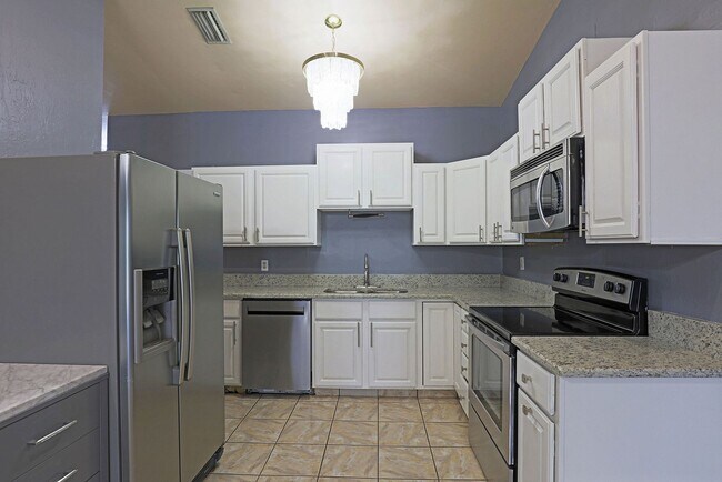Foto del edificio - Duplex Cape Coral 3818