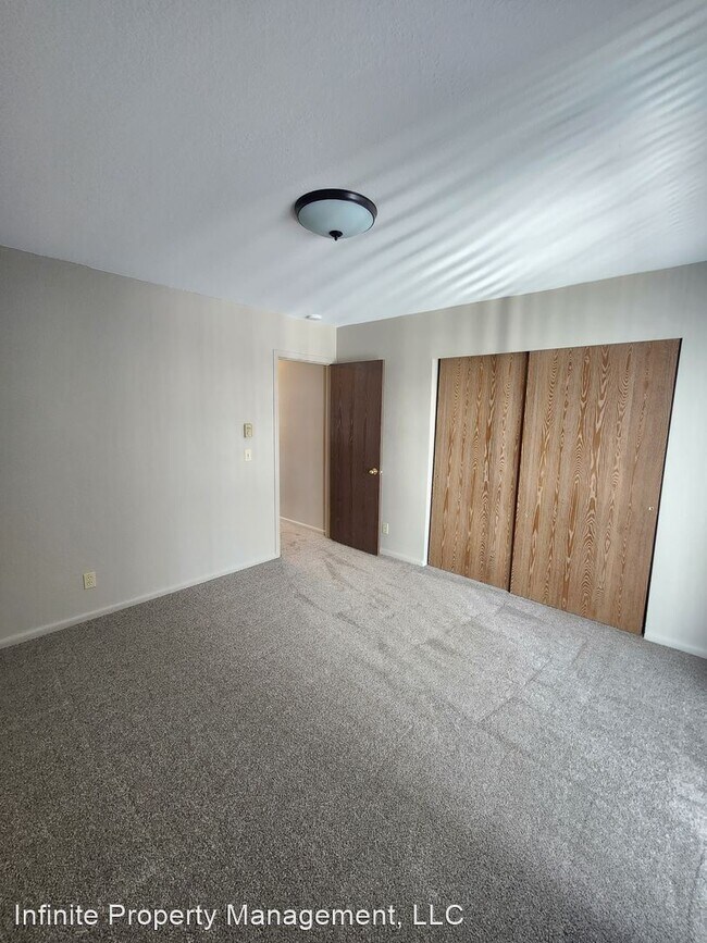 Building Photo - 2 br, 1.5 bath House - 910 Colorado Street...