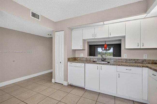 Building Photo - 13700 SW 14th St