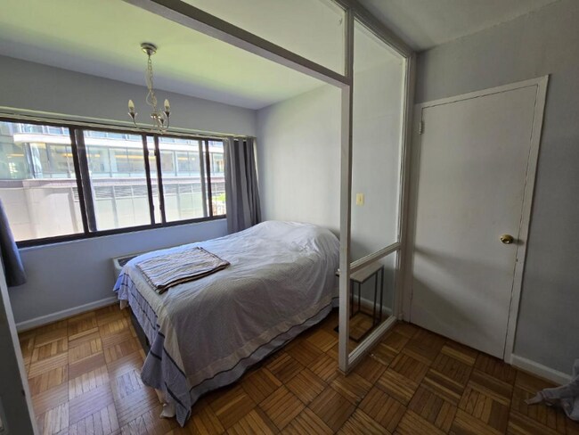 Foto del edificio - 2141 I St NW