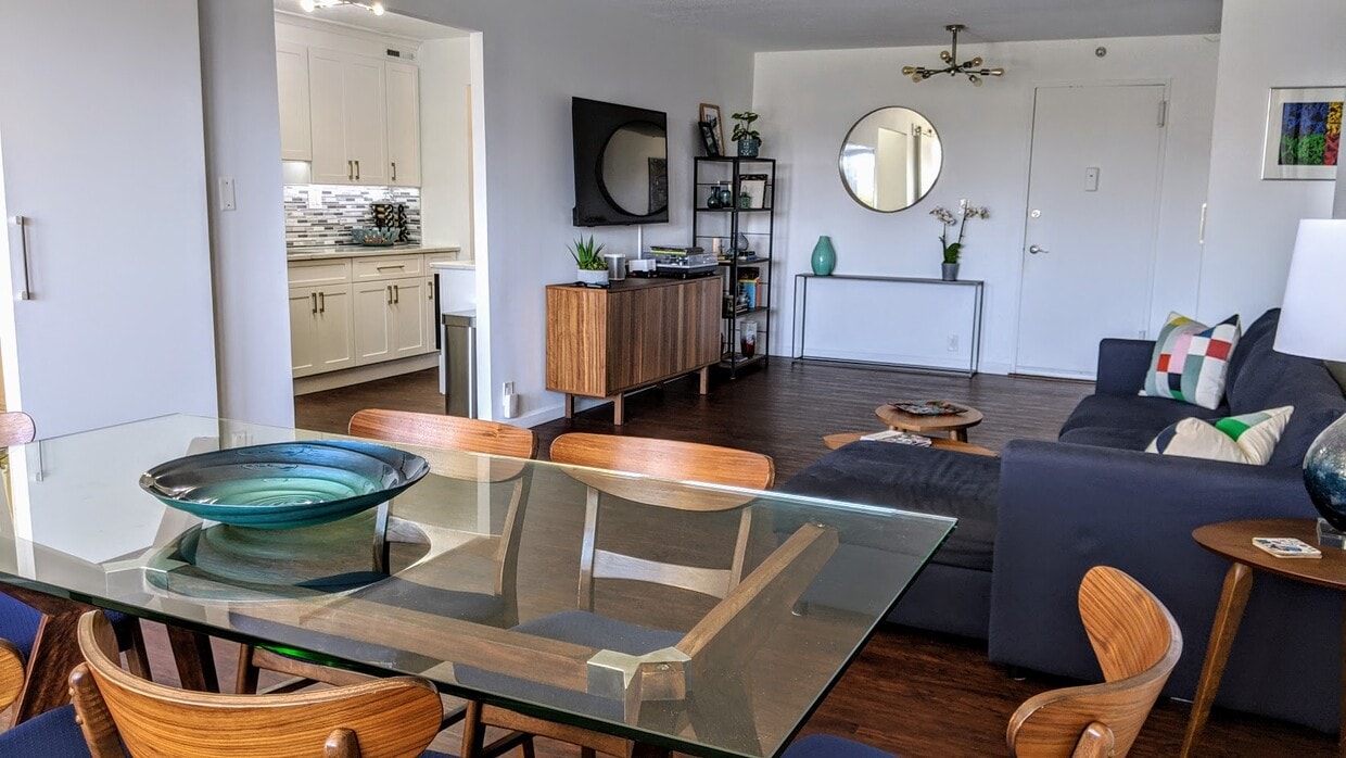 Primary Photo - 675 Ocean Ave