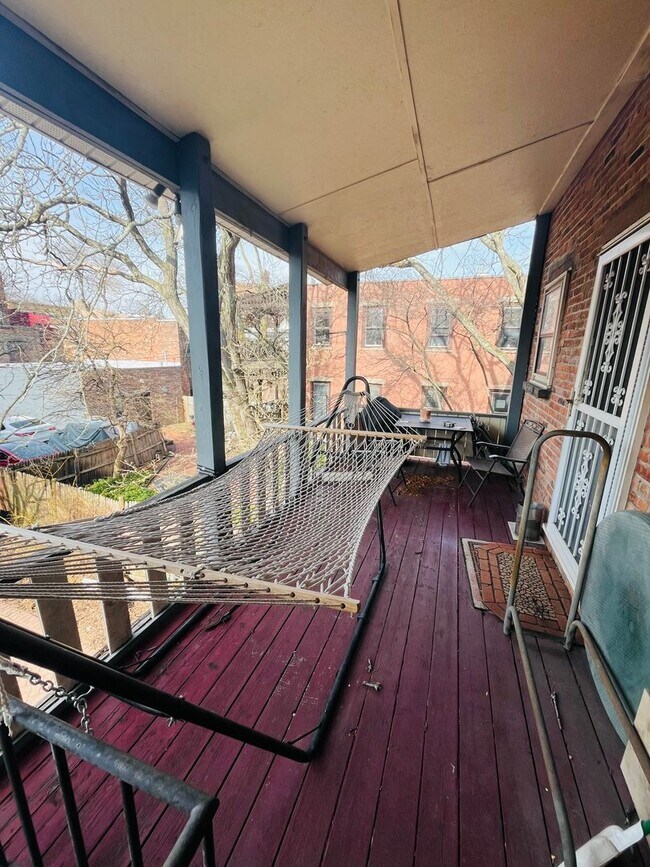 Foto del edificio - 366 Hamilton St