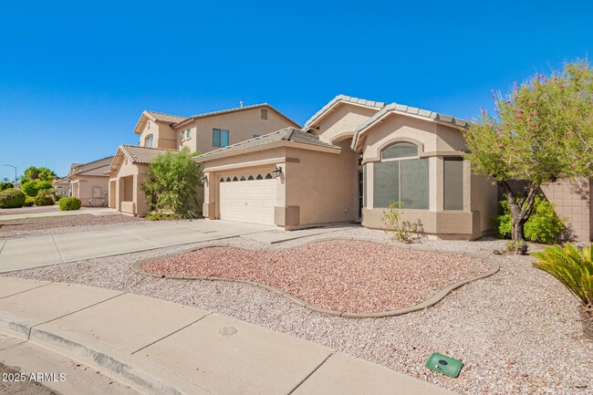 Building Photo - 14530 W Evans Dr