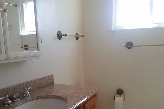 Bathroom - 9320 Esther St