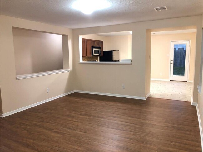 Building Photo - 20726 Cypress Post Dr