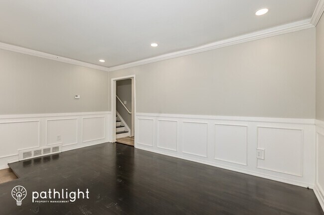 Foto del edificio - 33642 Newport Drive