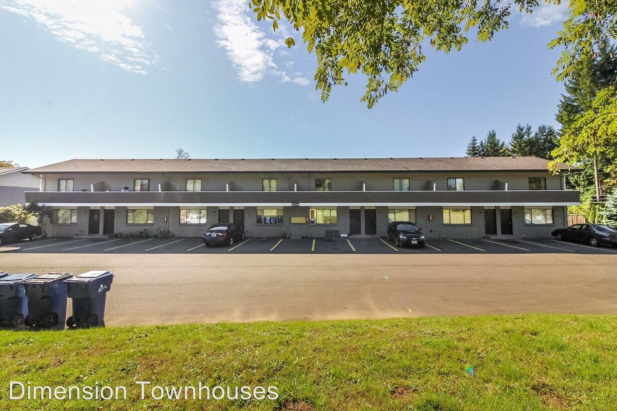 Primary Photo - 305 Pattison St NE