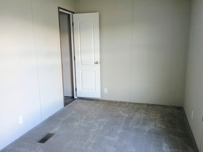 Foto del edificio - 803 Austin Way