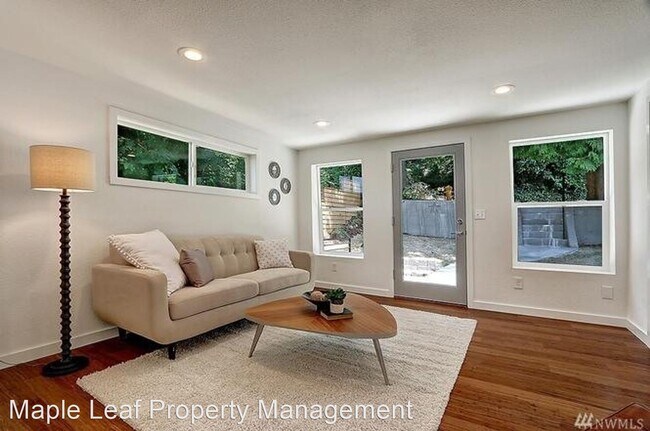 Foto del edificio - 4 br, 2 bath House - 5903 19th Ave S