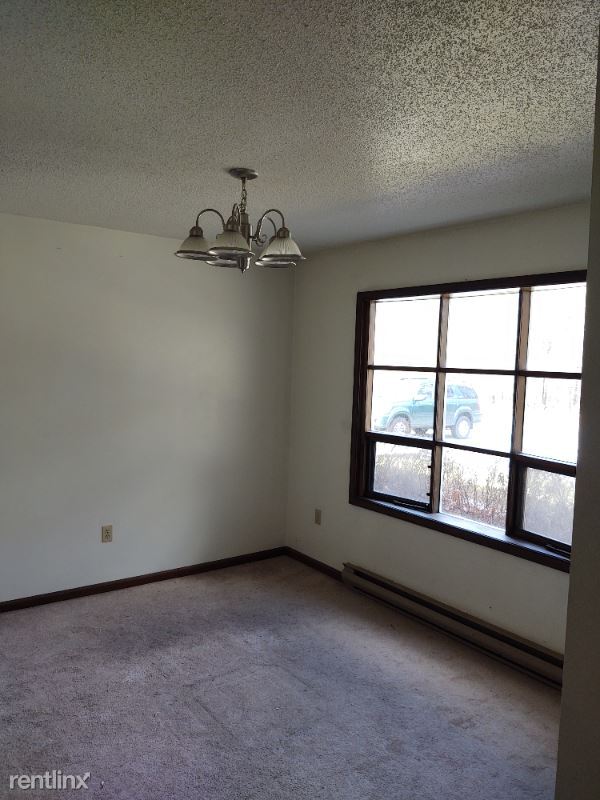 Building Photo - 2 br, 1.5 bath Townhome - 3434 Key Court