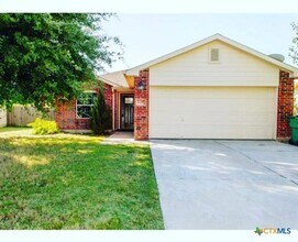 Building Photo - 2109 Brewers Pl