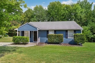 Building Photo - 3909 Ludgate Dr