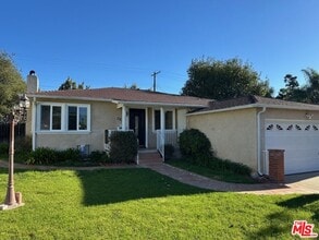 Building Photo - 3530 S Bentley Ave