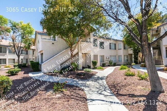 Foto del edificio - 3065 Casey Dr
