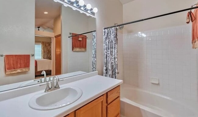 Building Photo - 2143 S Waco St