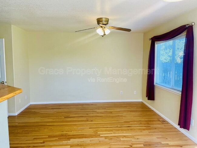 Building Photo - 11791 W Independence Ave