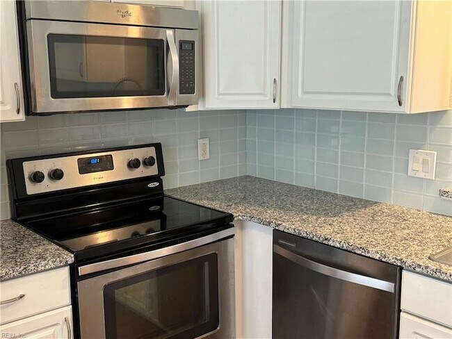 Foto del edificio - 1304 Gaineford Ct