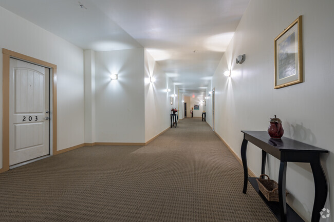 2nd Floor Common Hallway - The Hickory