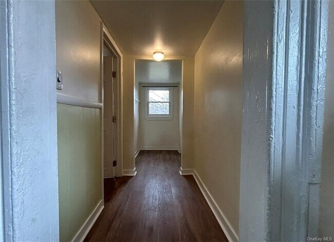Building Photo - 298 NY-17K