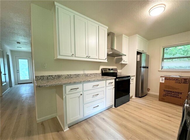 Foto del edificio - 515 Fallin Ave