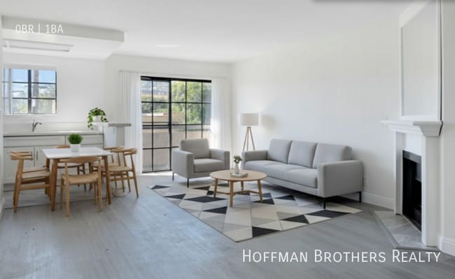 Building Photo - 1520 N Vista St