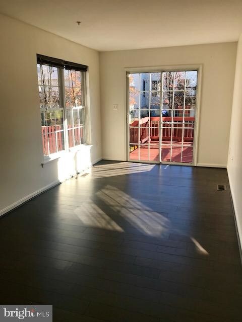 Building Photo - 224 Goldsborough Dr