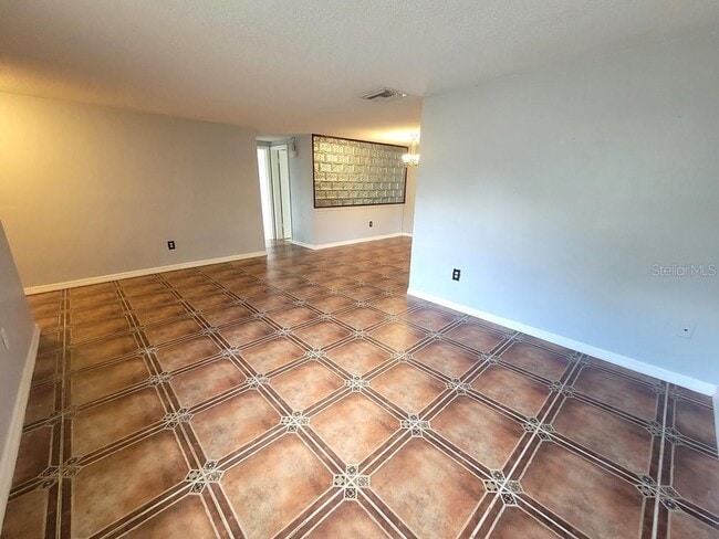 Building Photo - 3702 Sail Dr
