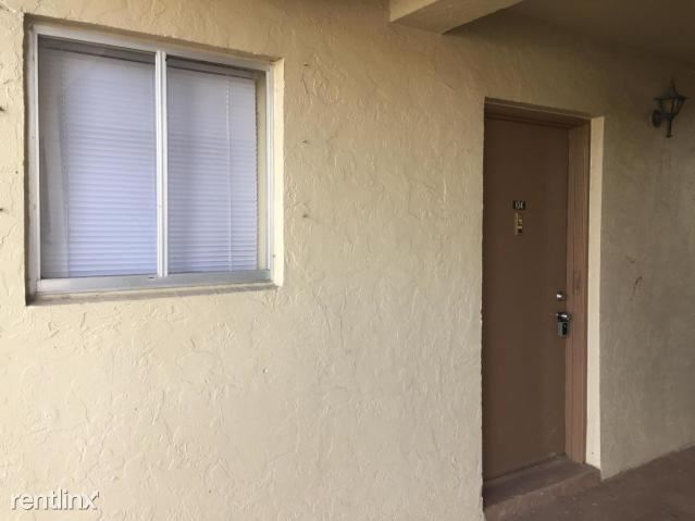 1 br, 1 bath - 6054 Forest Hill Blvd - 1 br, 1 bath  - 6054 Forest Hill Blvd