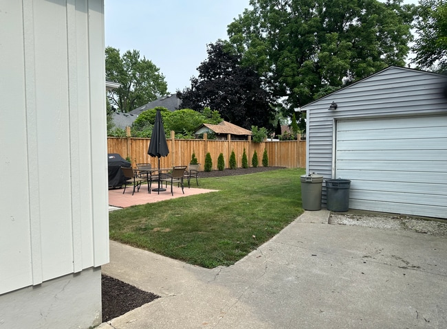 Building Photo - 31 Dalhousie Av