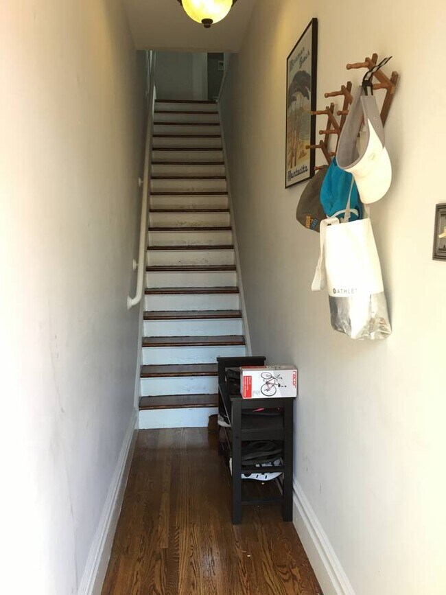 Foto del edificio - 2764 23rd St