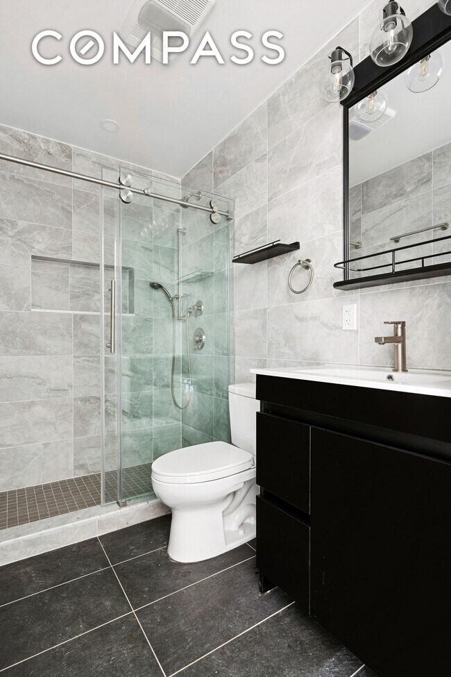 Foto del edificio - 176 12th St