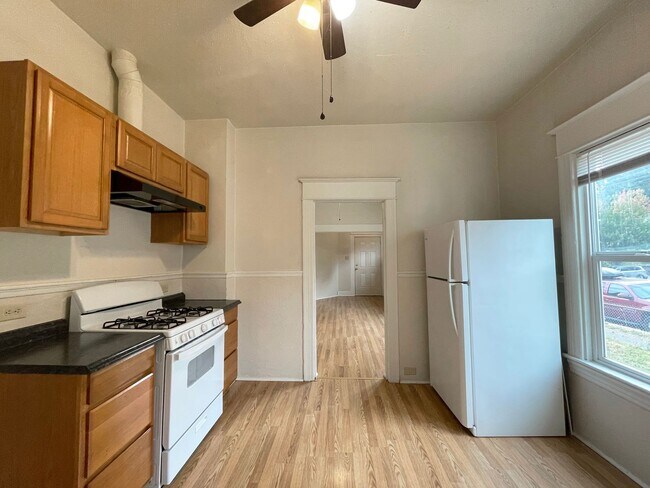 Foto del edificio - 4003 NE 7th Ave