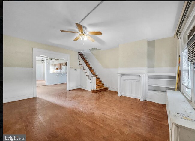 living room - 5314 Upland St