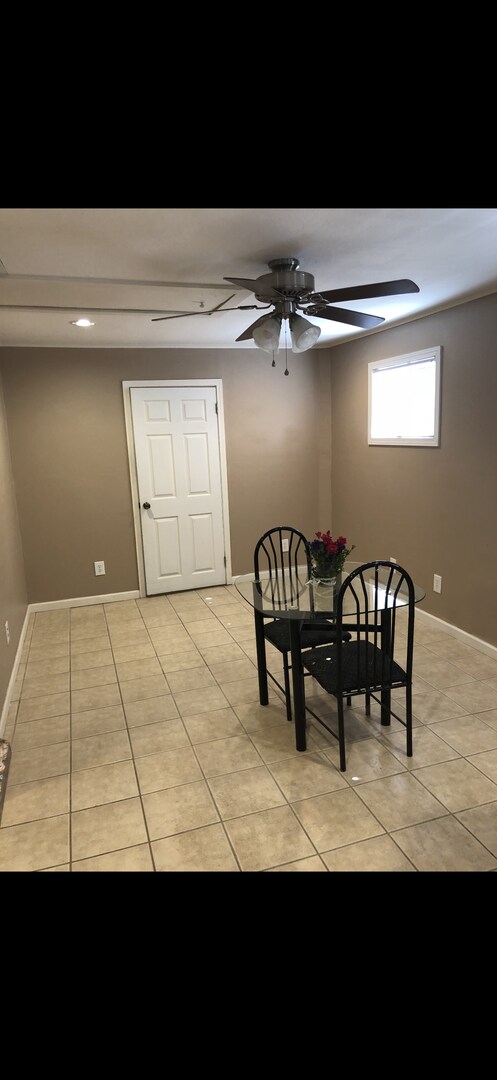 Foto del edificio - 2927 W Cavett Dr