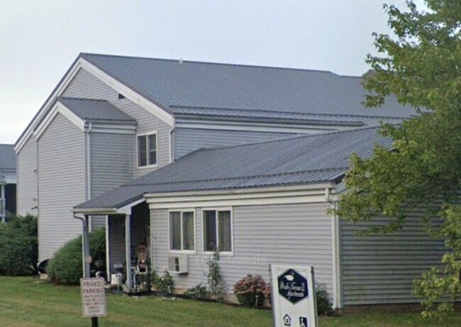 Foto del edificio - 636 Berry Ln