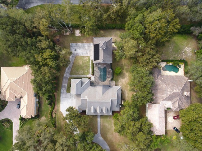 Foto del edificio - 317 Lakeshore Point Blvd