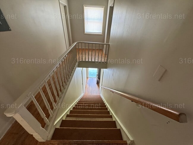Building Photo - 1101 Hoch