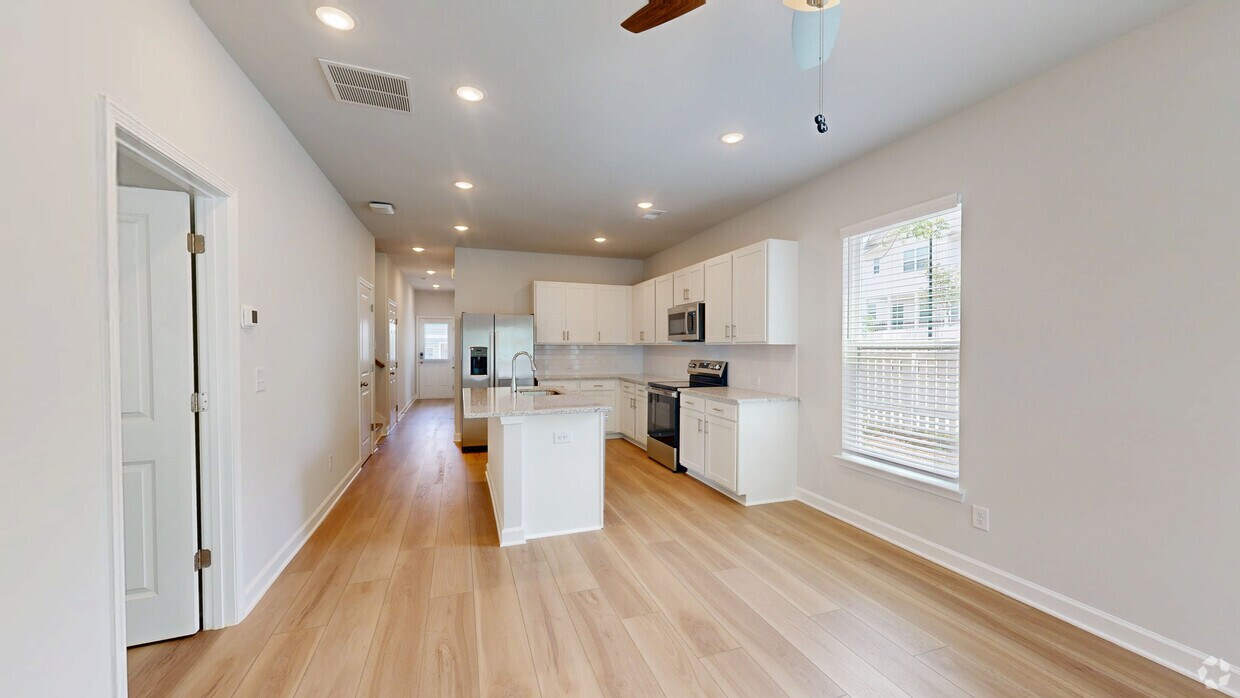 Photo - Summerwell Bells Ferry Townhomes