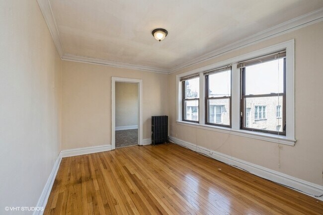 Foto del edificio - 1336 S Austin Blvd