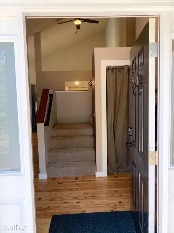Building Photo - 3 br, 2.5 bath House - 2426 Rocky Point Rd NW
