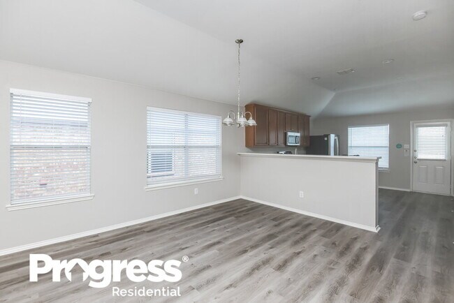 Foto del edificio - 1205 Artesia Dr