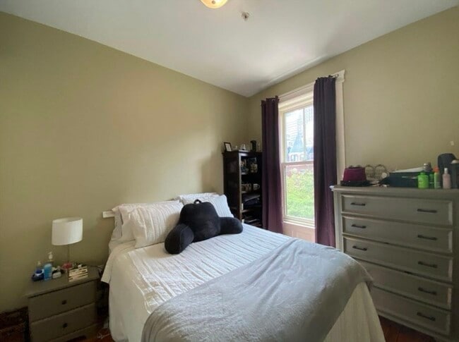 Foto del edificio - 233 Newbury St