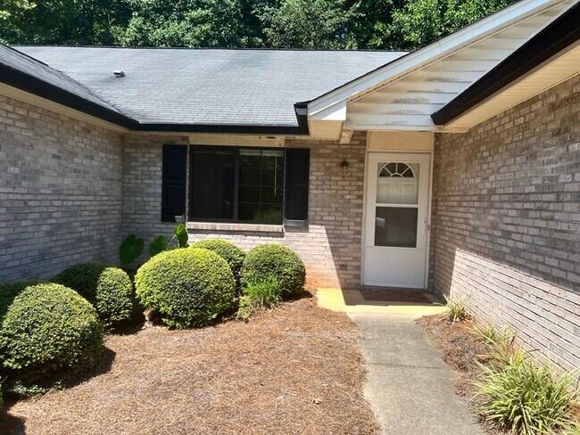 Foto del edificio - 3985 Hidden Hollow Dr