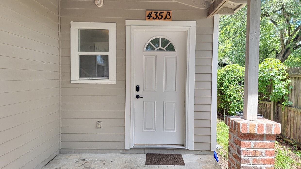 Photo - 435 SE 6th Terrace (Gainesville, FL)