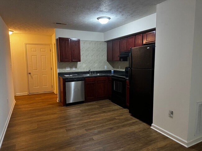 Foto del edificio - 115 Corvette View Ct